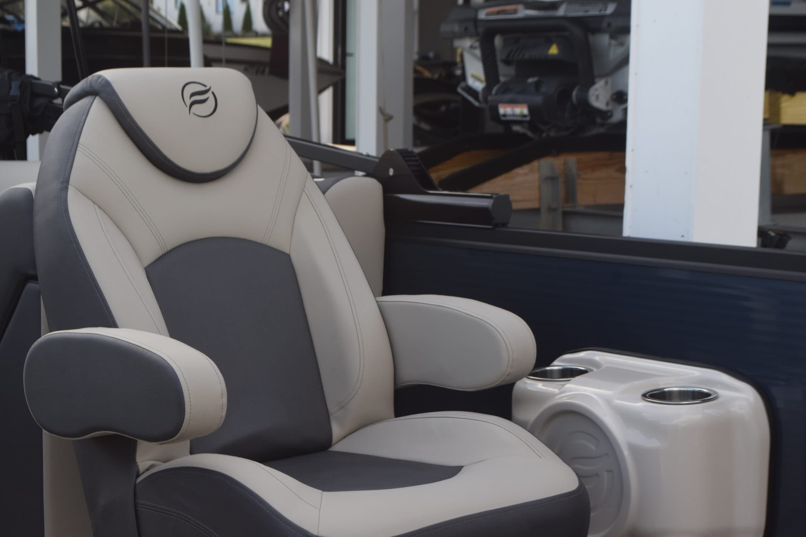Flagship Discover captain’s chair and adjacent console, viewed from the side.